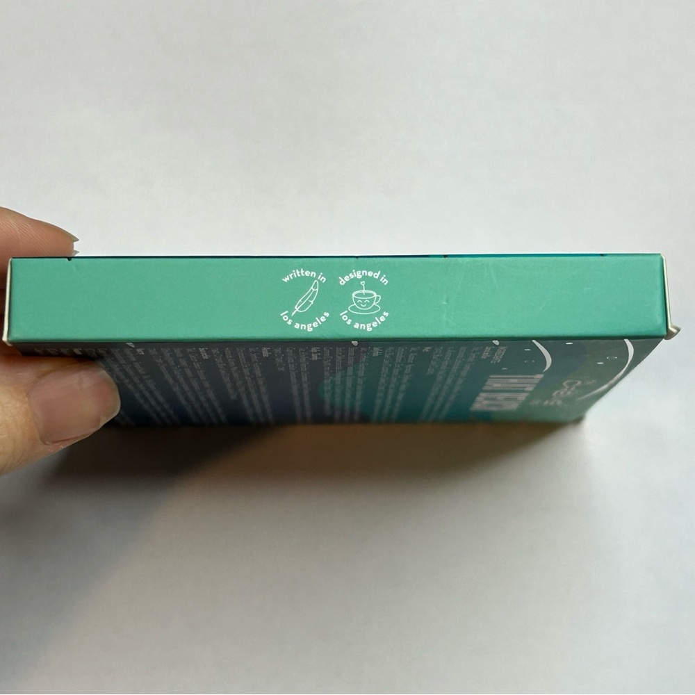 The Crème Shop That Beach Eyeshadow Palette - Picture 5 of 8